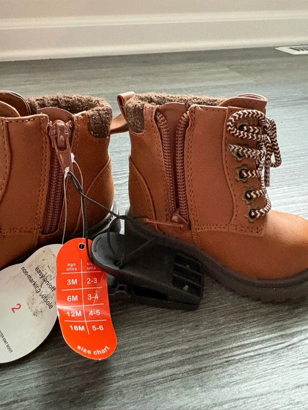 wonder nation Brown Faux-Leather Lace-Up Kids Boots. Baby size 2 NWT